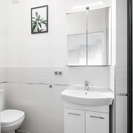 P17 Apartman Varsó